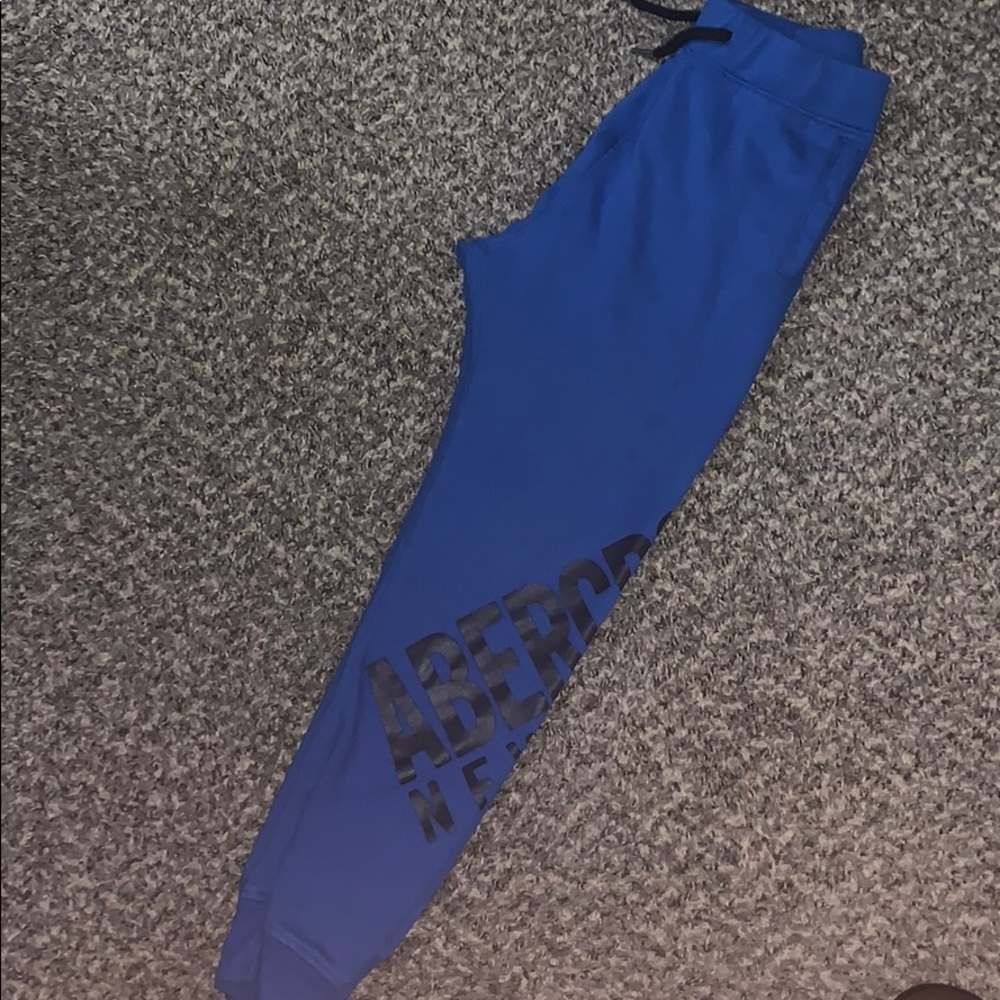 Boys Abercrombie sweatpants